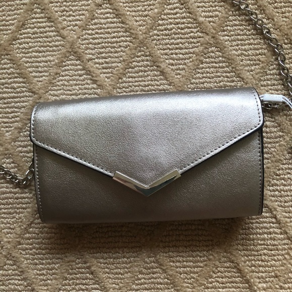 Urban Expressions Handbags - Pewter Metallic Clutch